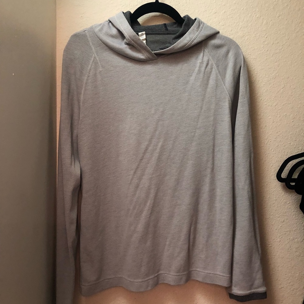 Lululemon grey sweatshirt